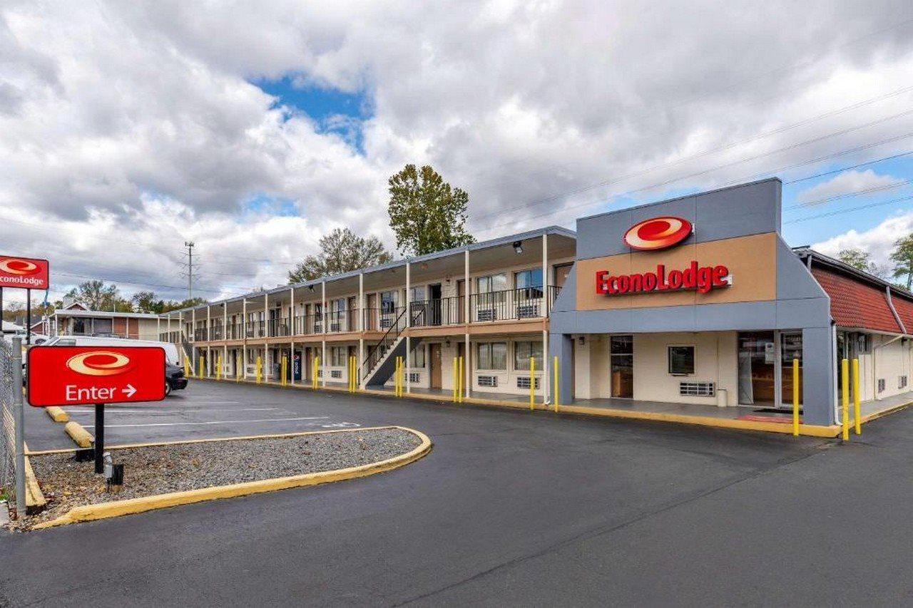 Econo Lodge North Charlottesville Exterior photo